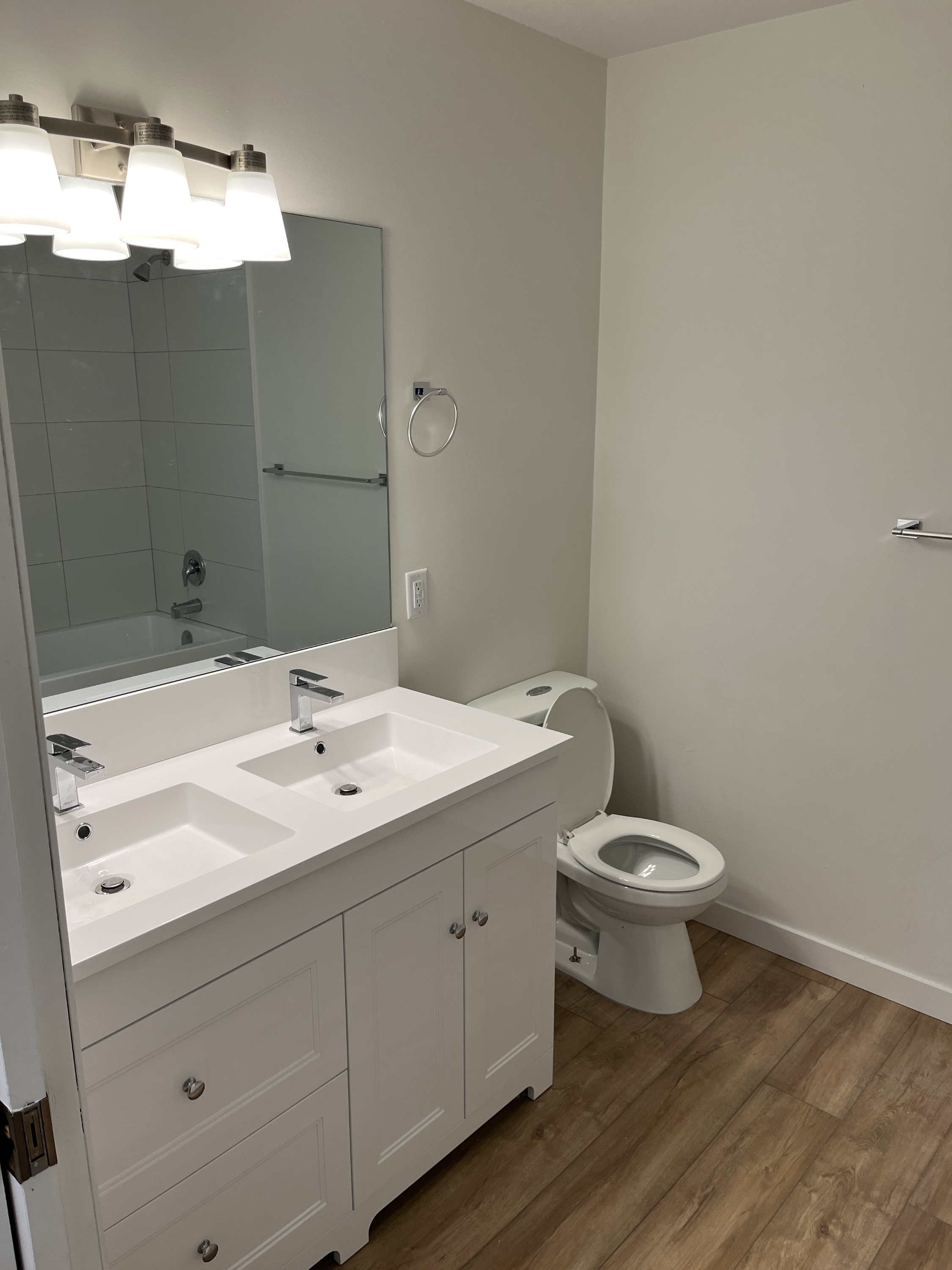 501 Sixth Street - 38A