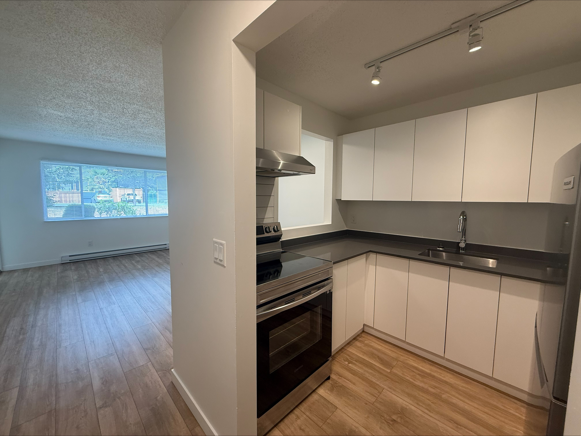 501 Sixth Street - 51B