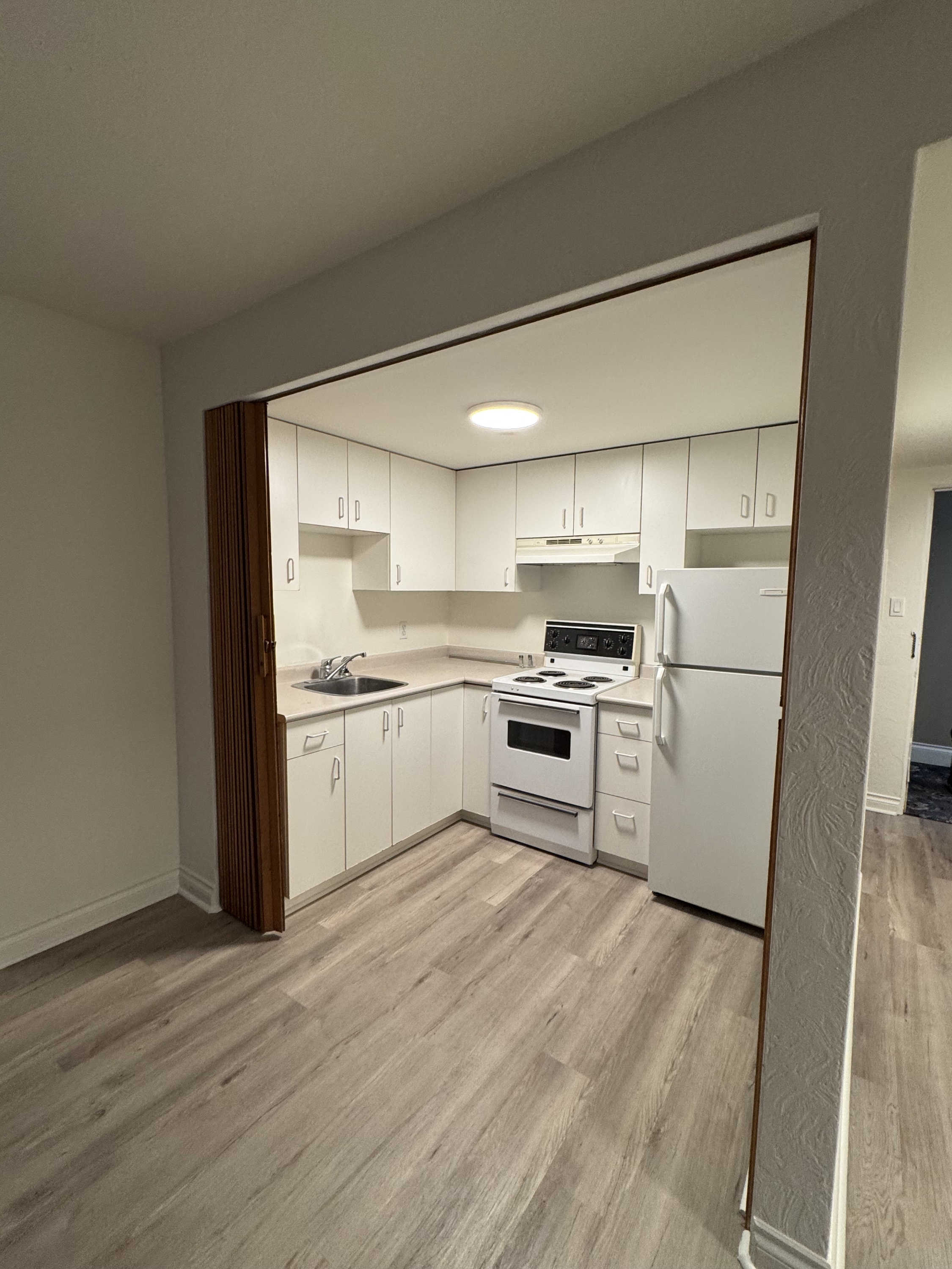 908 Cook Street - 104