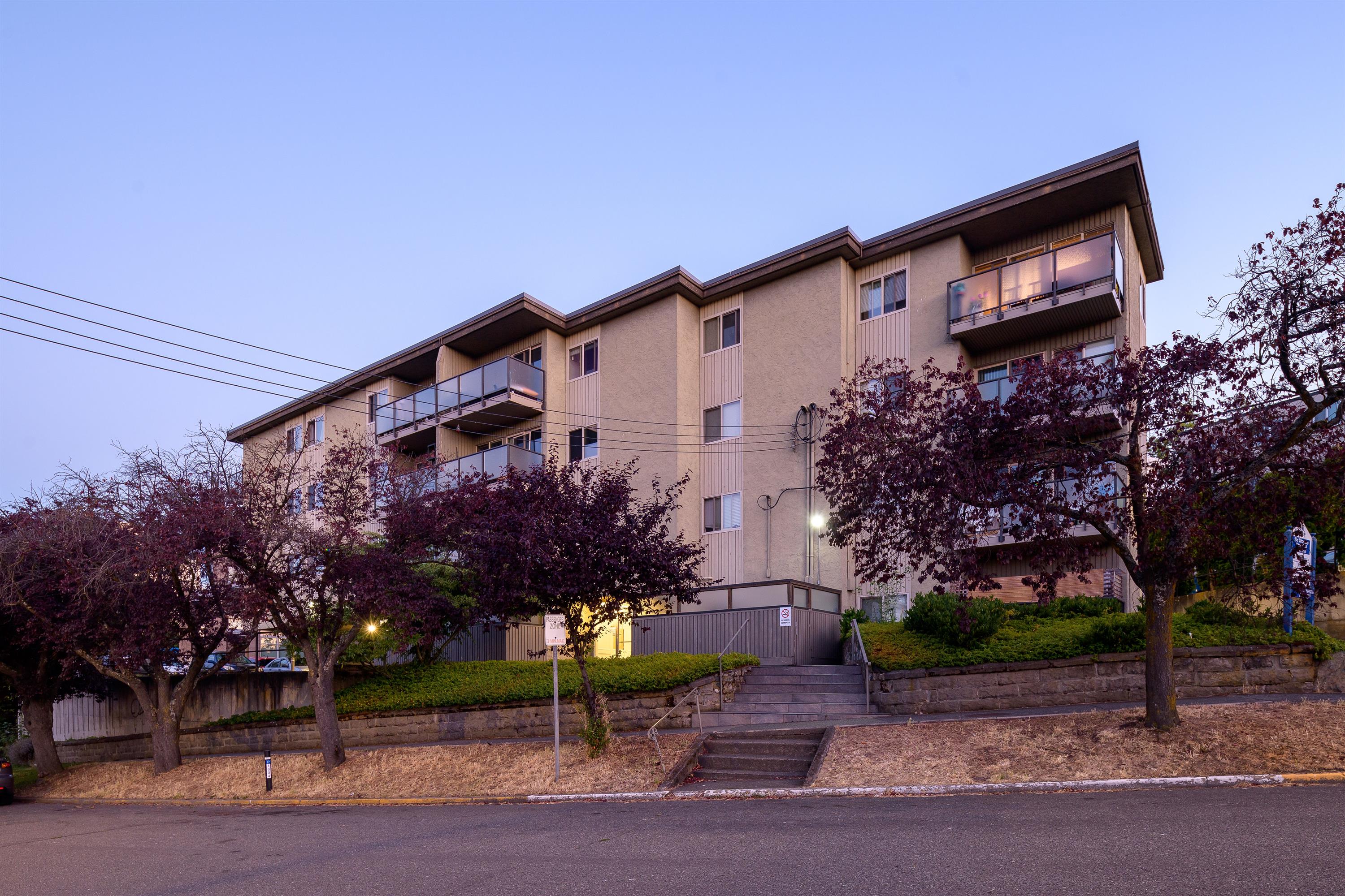 304-850 Rupert Terrace