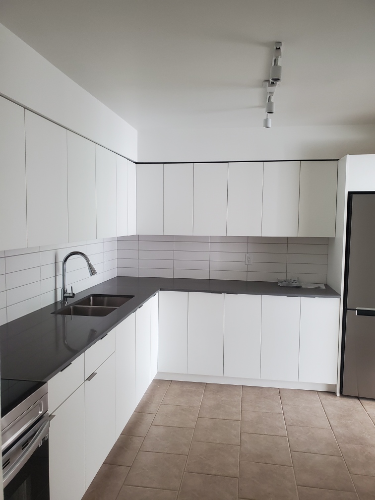 101 1480 Boundary Crescent.