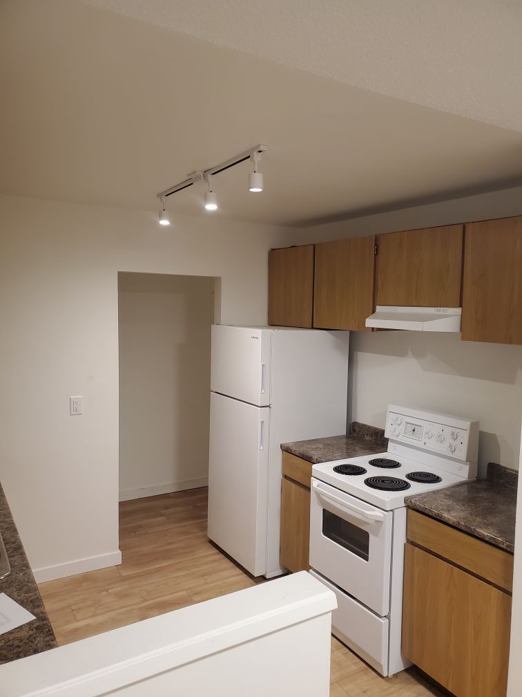 213 1480 Boundary Crescent.